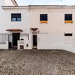 Aquedarte Holiday home Lisbon